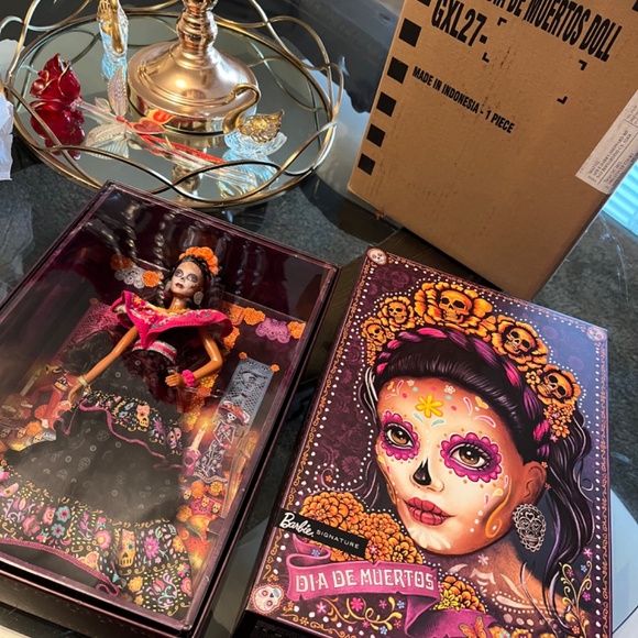 Barbie dia de los muertos - Picture 3 of 5